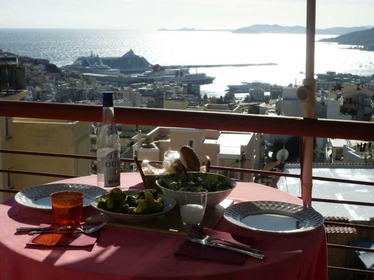 With Amazing View & Parking Apartment Kavala