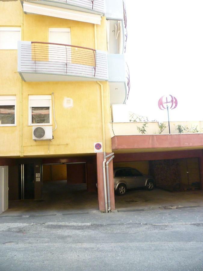 With Amazing View & Parking